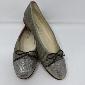 Authentic Chanel Snake Skin  CC Logo Ballerina Flats Size 38.5